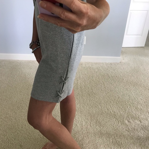 Grey Short Sleeve Hooded Tunic Dress - Picture 6 of 6